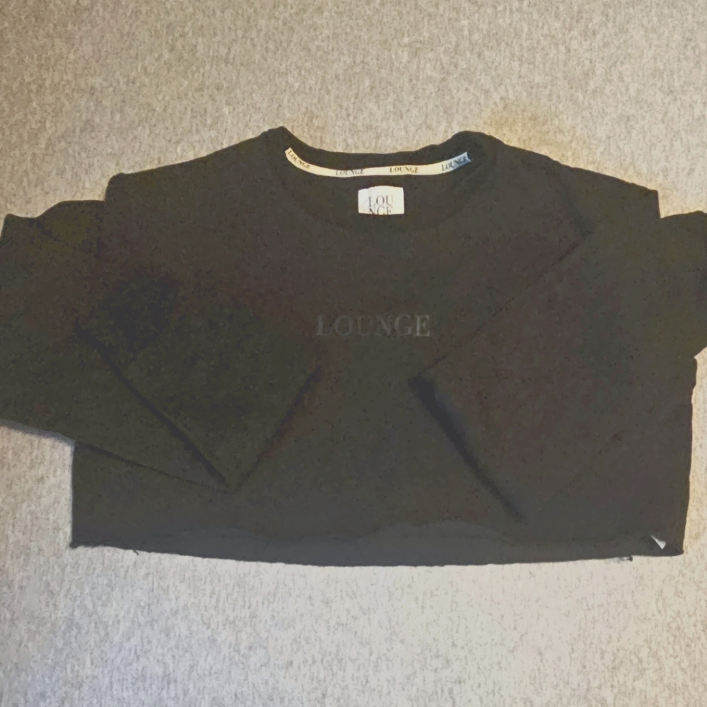 Lounge black cropped sweatshirt